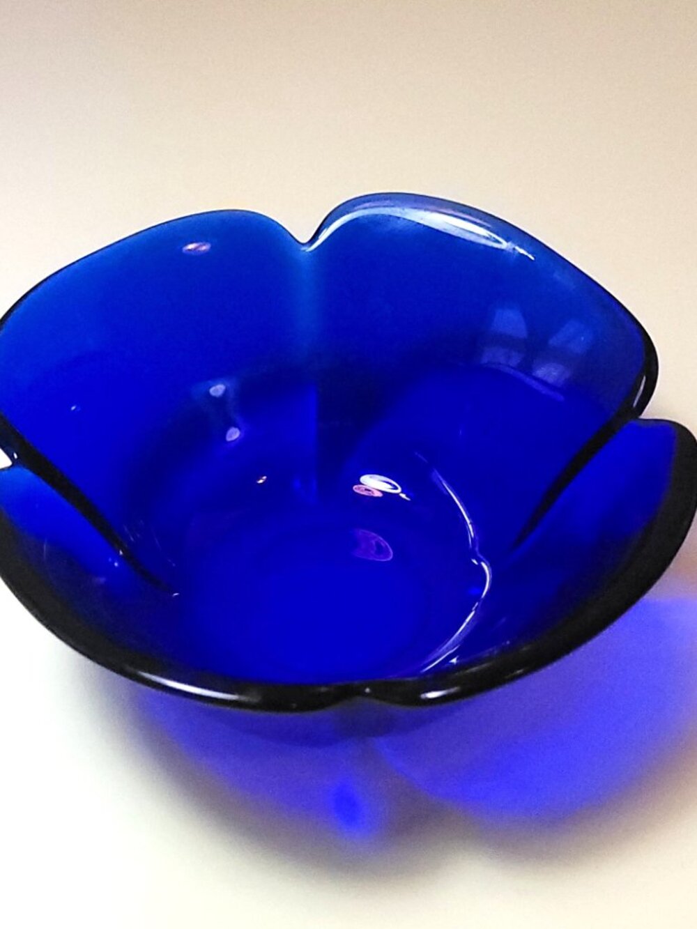 1974 Cobalt Blue Art Glass 4-Lobe Flower Lotus Bowl Small